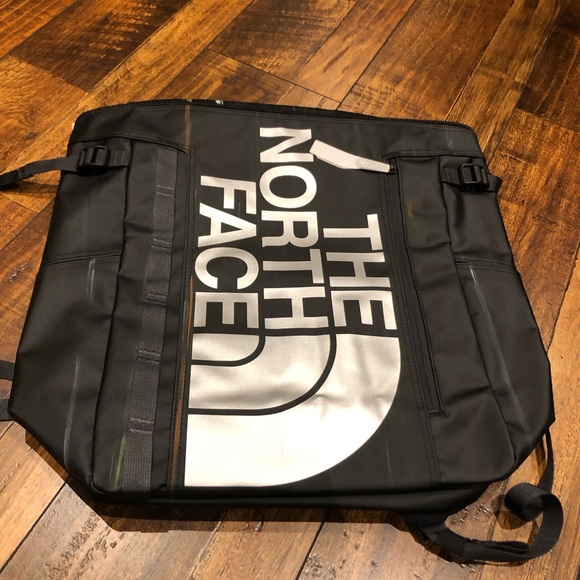 The North Face Fusebox II - Picture 3 of 5